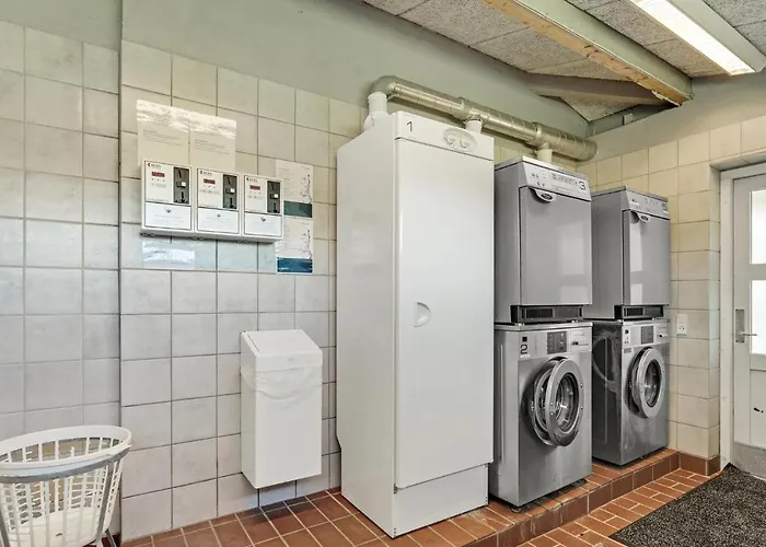 1 Bedroom In Дом отдыха Hampen